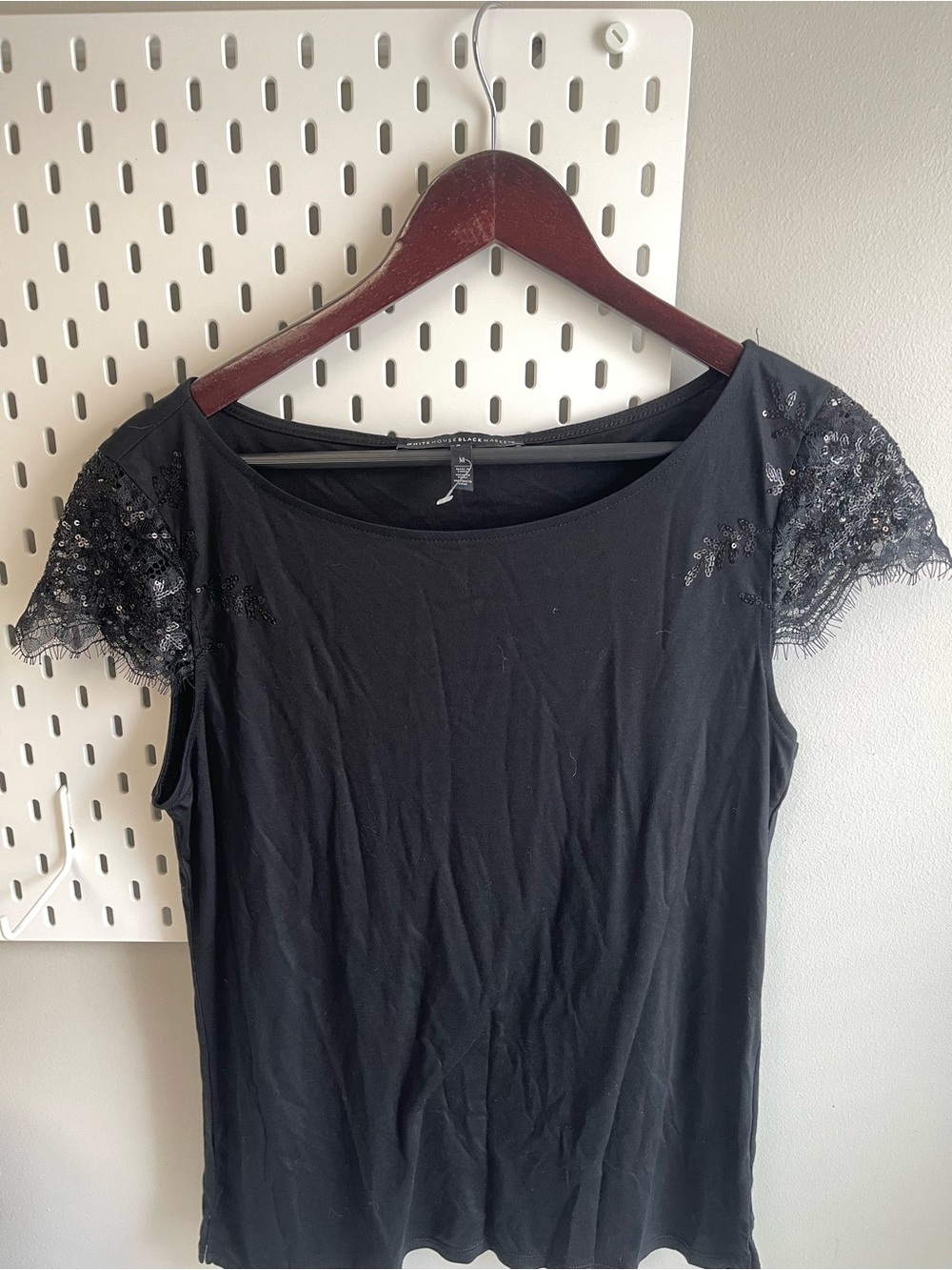 White House Black Market Black Short Sleeve Scoop Neck Top